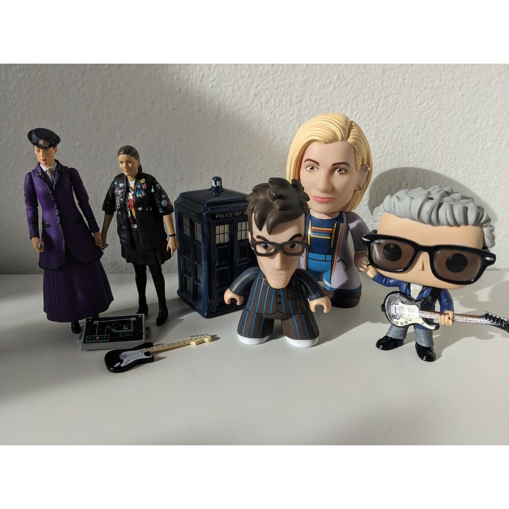 Dr Doctor Who Missy Ace Remembrance Of The Daleks action figure Jodie 10th 12th